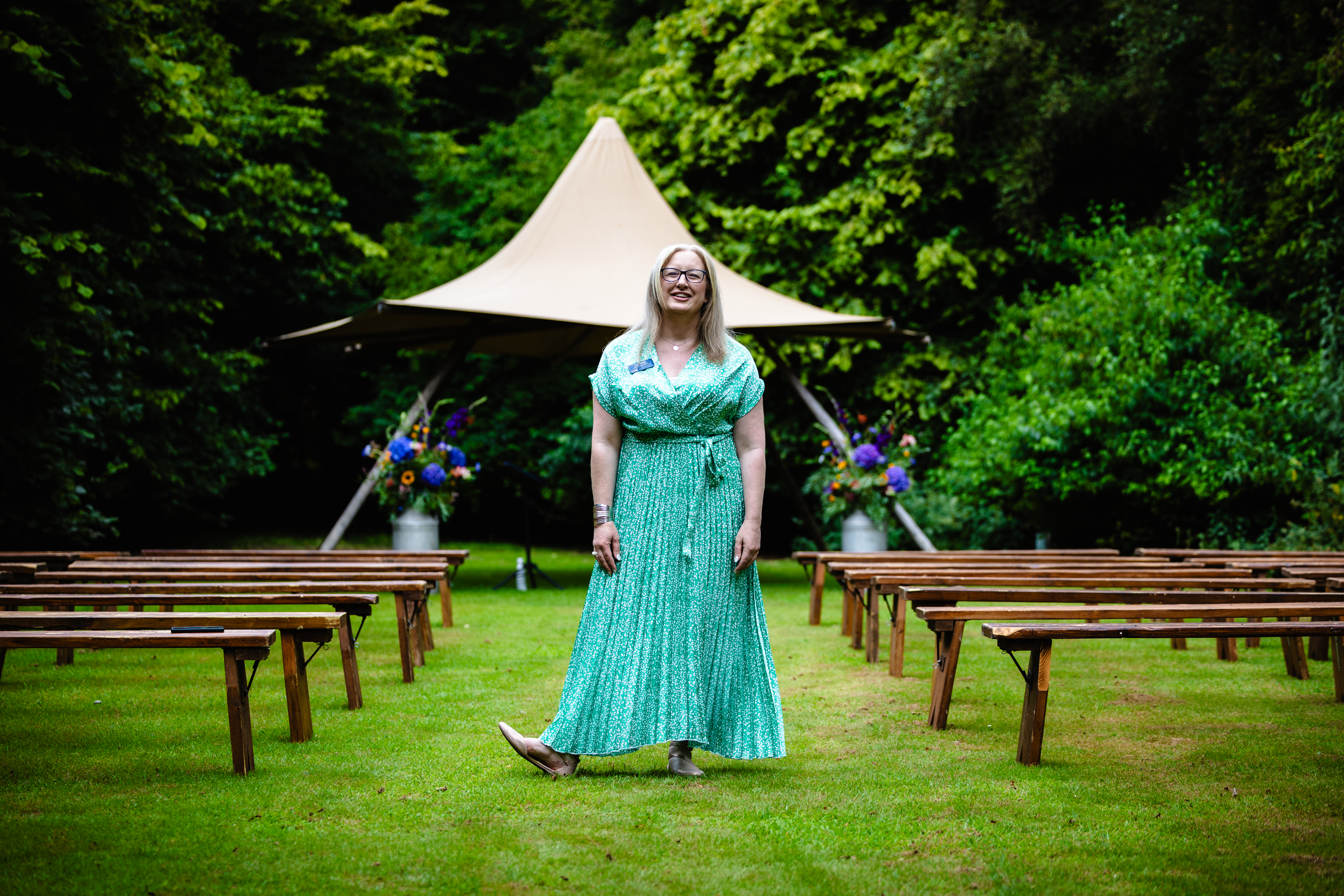 Deb Reed Celebrant Colchester Essex, performing the ceremony at Frazer & Rosies wedding.